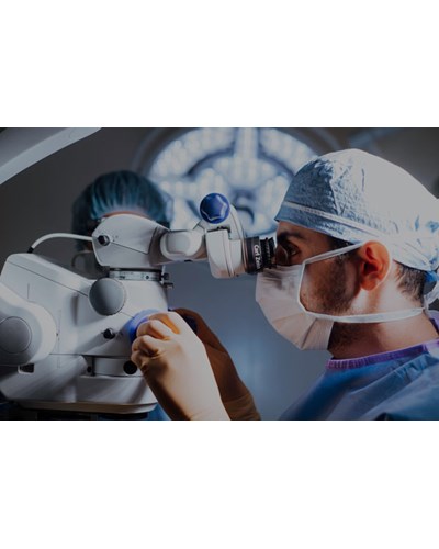 The first iStent inject® device for the treatment of glaucoma in Lebanon